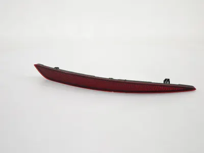 Egea Sedan Arka Tampon Reflektörü Sağ Kun T24029