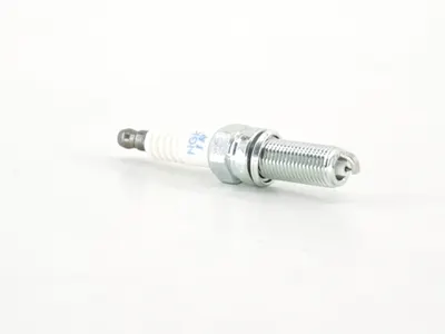 500 500C 500L Panda Punto Buji 0.9 TwinAir Ngk 97168