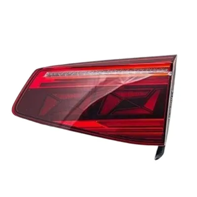 Volkswagen Passat SW Sağ İç Stop Lambası Led 2019- Marelli