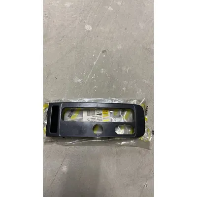 Doblo 3 Cargo 2015 Orta Konsol Çerçevesi Serkar