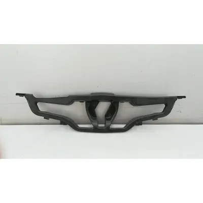 Renault Clio 4 Panjur Ön Üst Parçası 628101467R