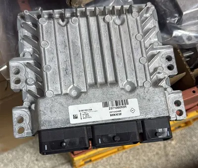 MOTOR ENJEKSİYON BEYNİ 237105093R MASTER III