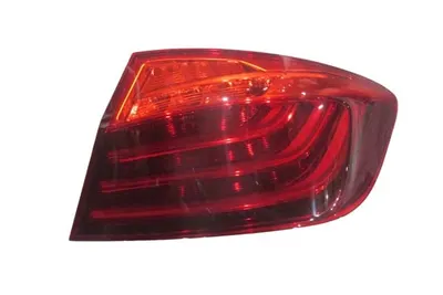 BMW 5 SERI- F10- 13/16; DIŞ STOP LAMBASI SAĞ KIRMIZI (LEDLİ) (LCI) (E MARKLI)