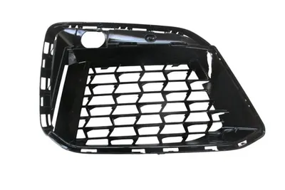 (YENİ ÜRÜN!!!)BMW 5 SERI- G30- 20/22; SİS LAMBA KAPAĞI SAĞ PARLAK SİYAH(SİS DELİKSİZ) (SENSÖRLÜ) (M-TECH/LCI)