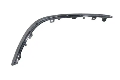 MERCEDES E CLASS- W213- 21/23; ÖN TAMPON PANJURU ÜST NİKELAJI SAĞ SİYAH (EXCLUSIVE) (TW)