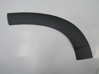 NISSAN BLUEBIRD- U13- 92/99; ÖN KAPI KAPLAMA PLASTİĞİ SAĞ SİYAH